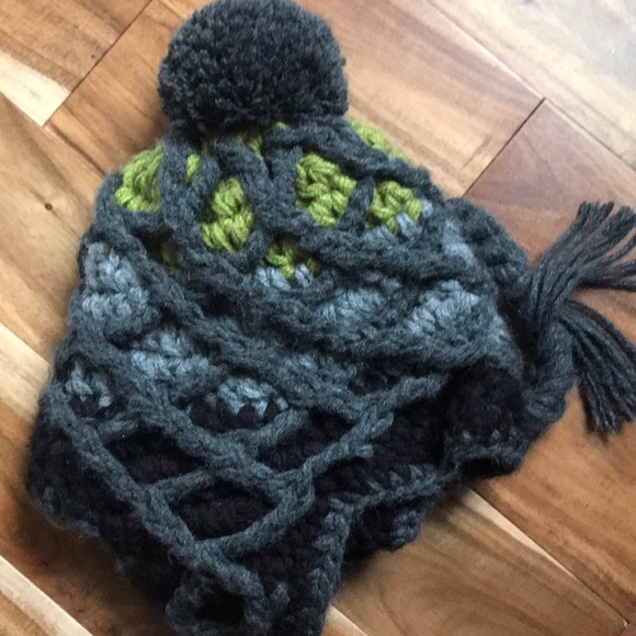 Columbia Accessories - Cute knit hat